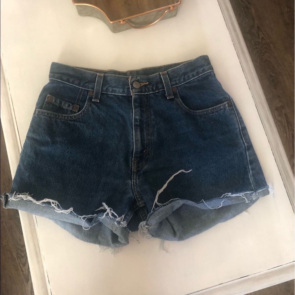 Levi’s cut off shorts